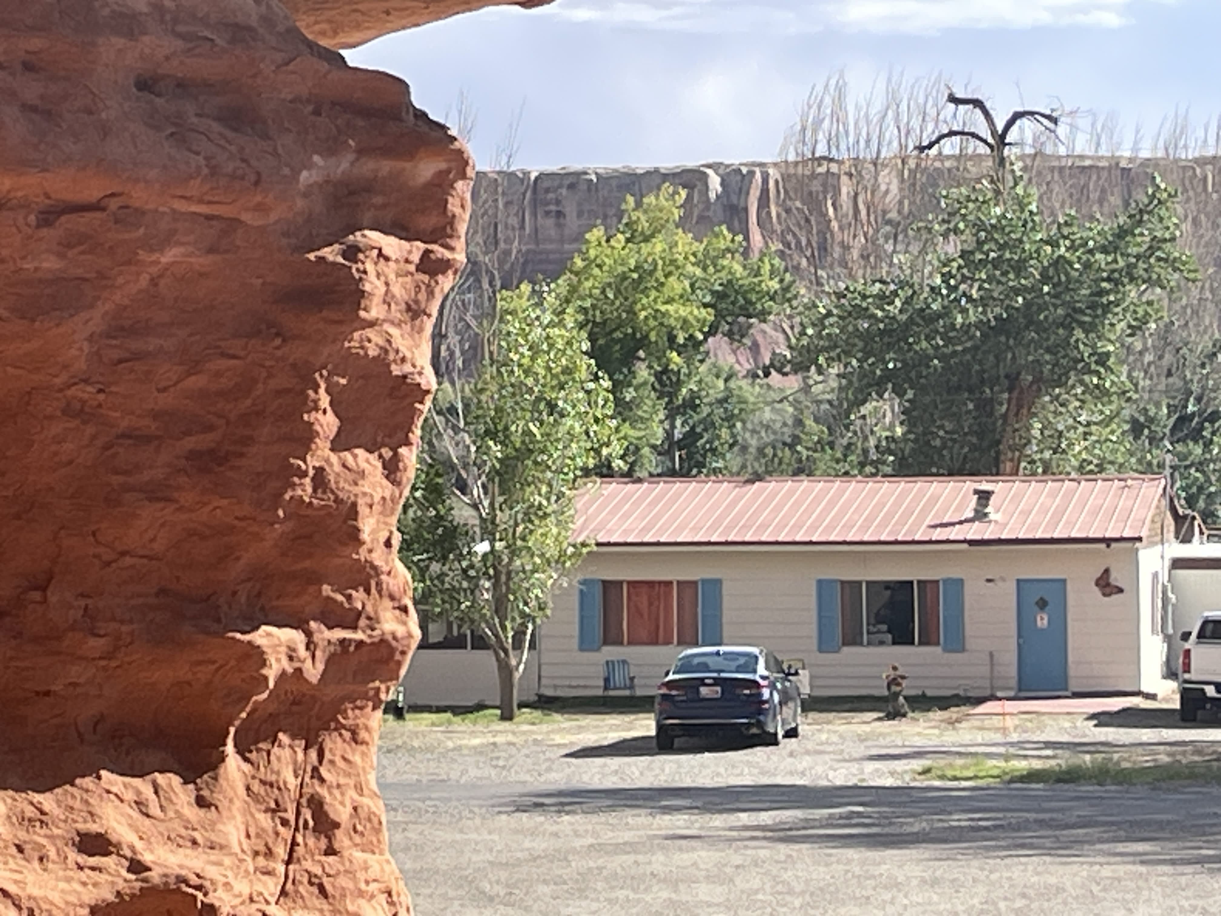 890 E Navajo Twins Drive – photo 2