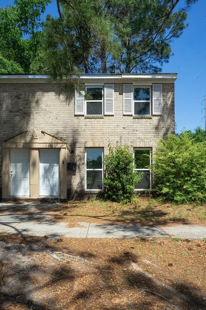 2398 Winston Way – photo 2