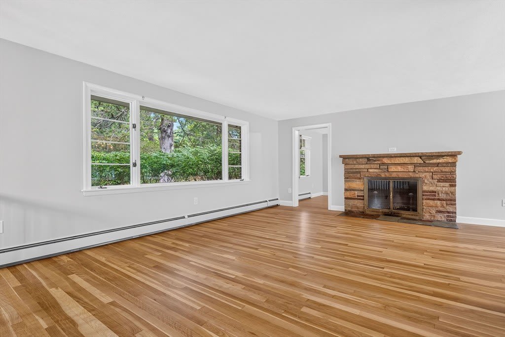 48 Oxford Rd – photo 5