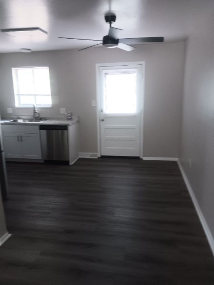 COMPLETELY NEW REMODELED 4-BDRM, 2-BATH + GARAGE IN LAKEWOOD! AVAILABLE IMMEDIATELY! – photo 3