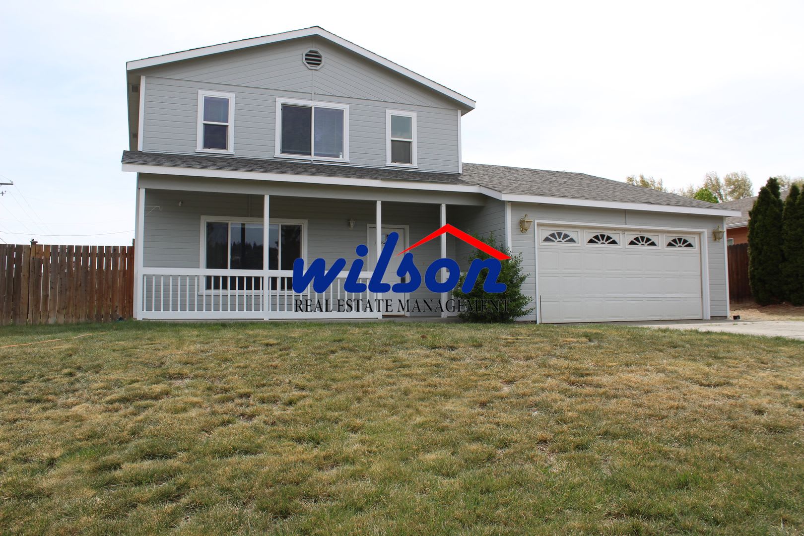 Your Perfect Family Home – 4 Bedrooms, 3 Baths & Spacious Living! – photo 1