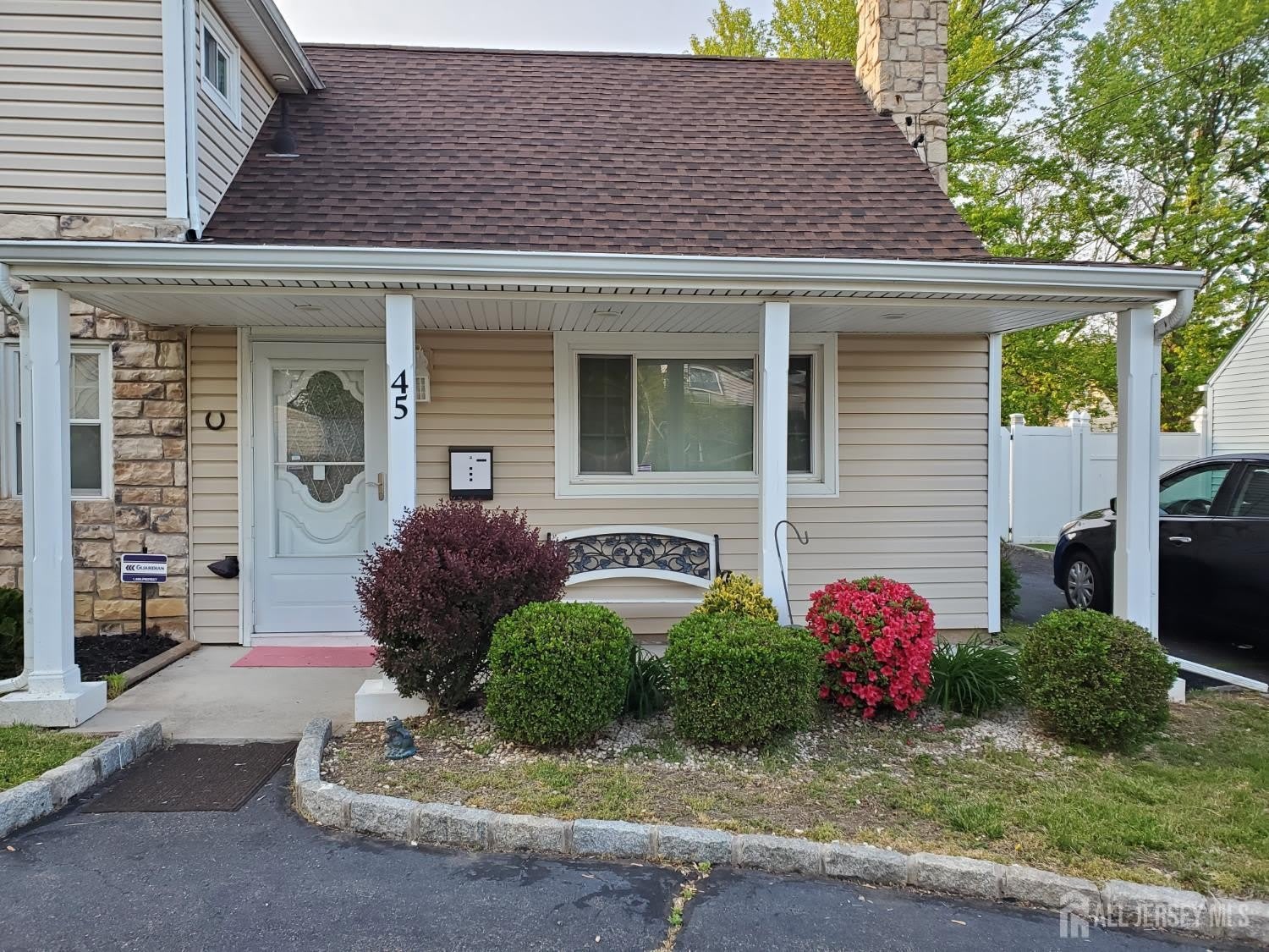 45 W Iselin Parkway W – photo 3