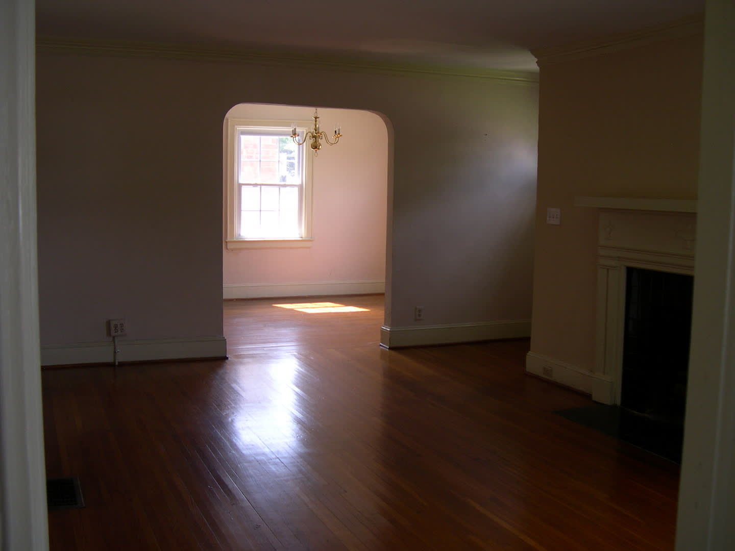 3 bedroom, 1 bathroom house on Central Ave – photo 5
