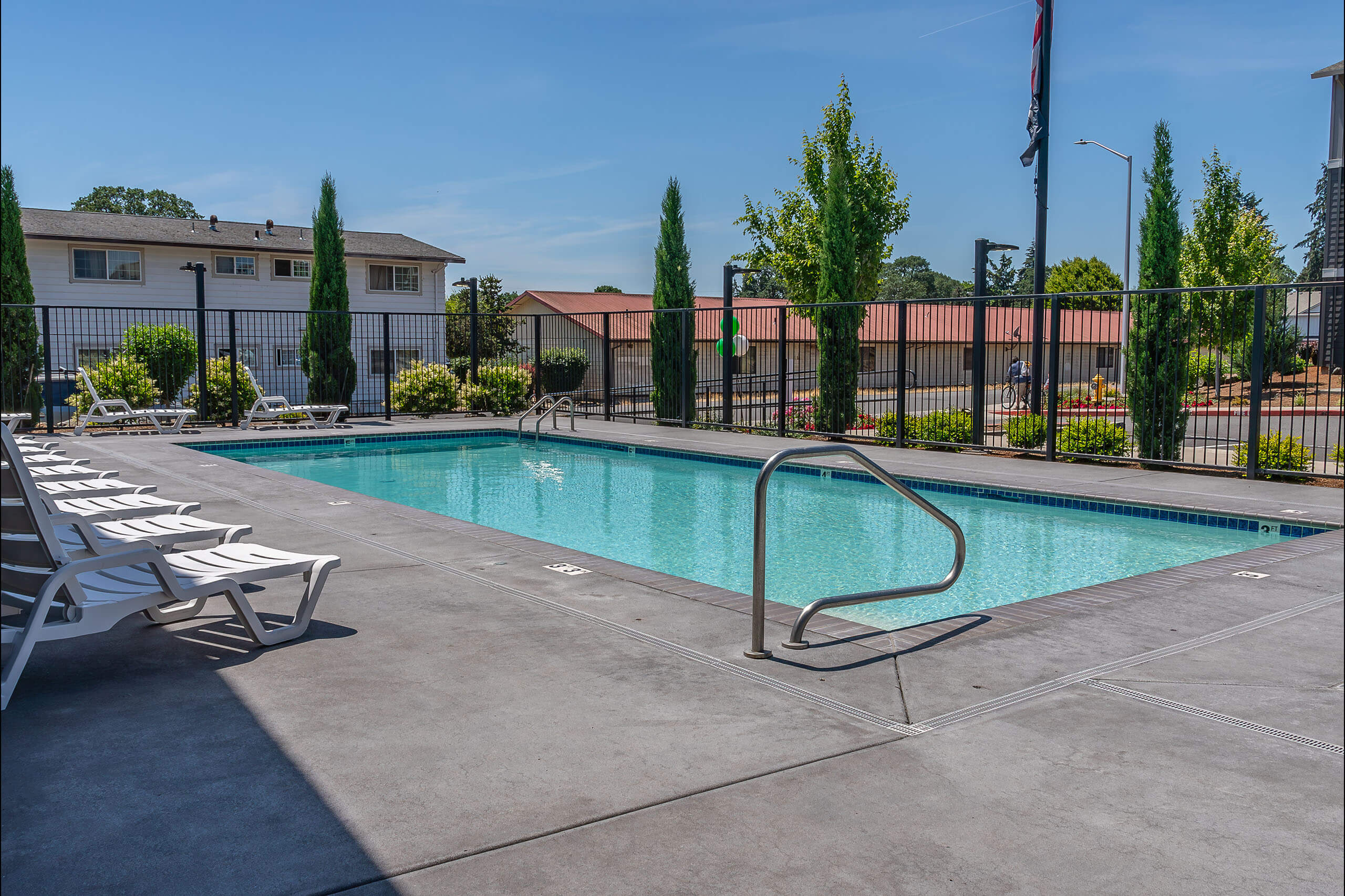 St. Helens Place Apartment Homes – photo 4