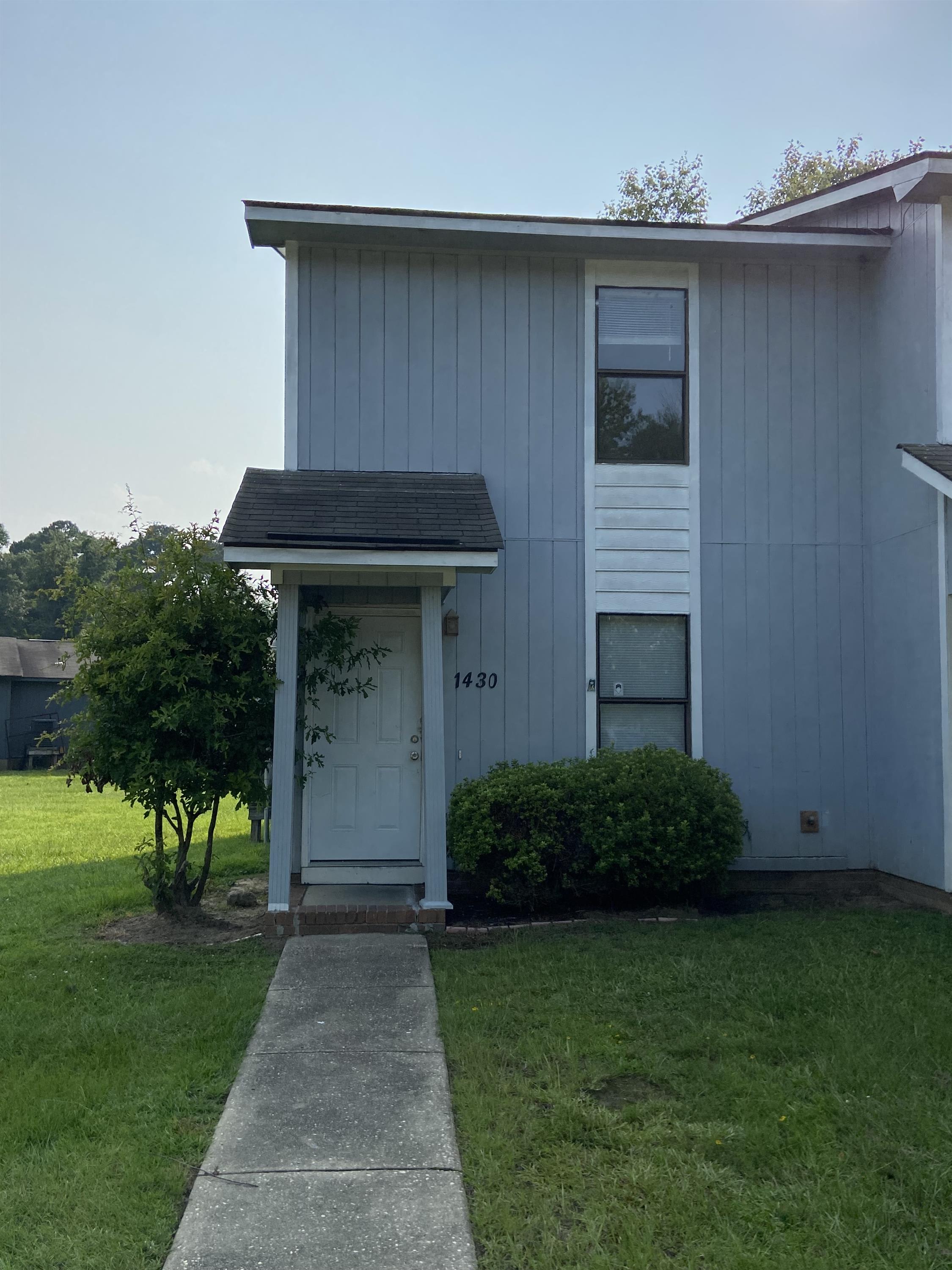 1430 Tangora Lane – photo 1