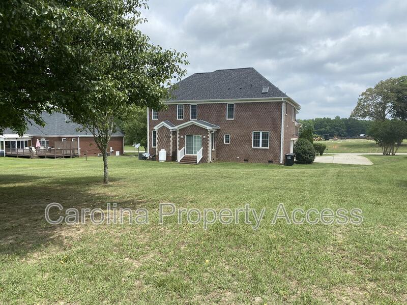 1021 Rolling Farm Drive – photo 4