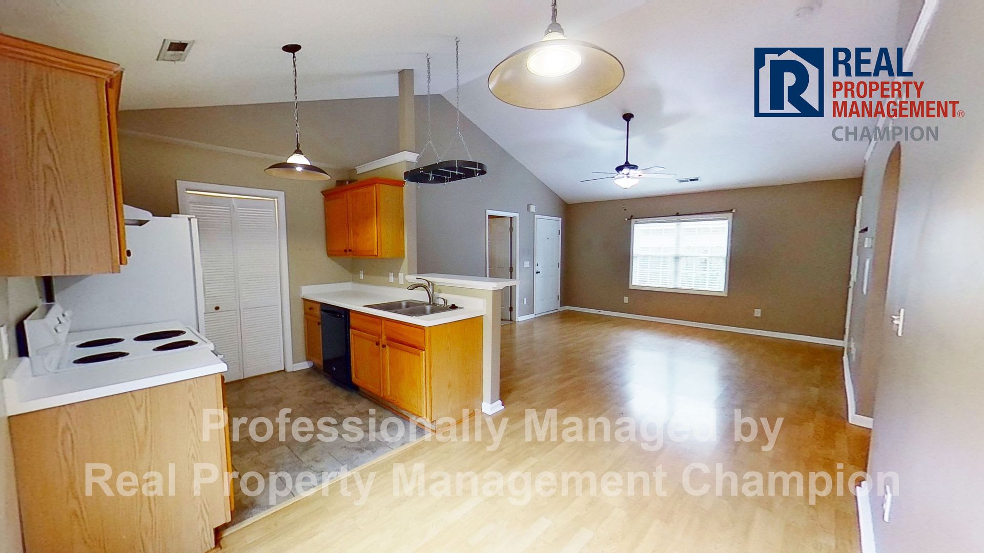 Patio home in Great Wilmington Location – photo 5