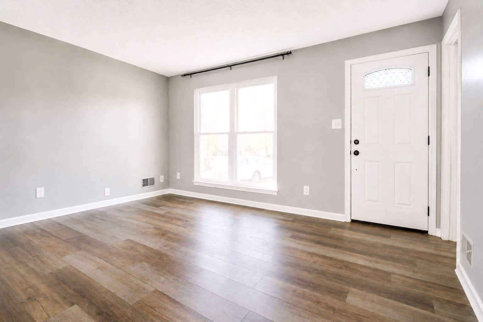4909 Stony Brook Dr – photo 2
