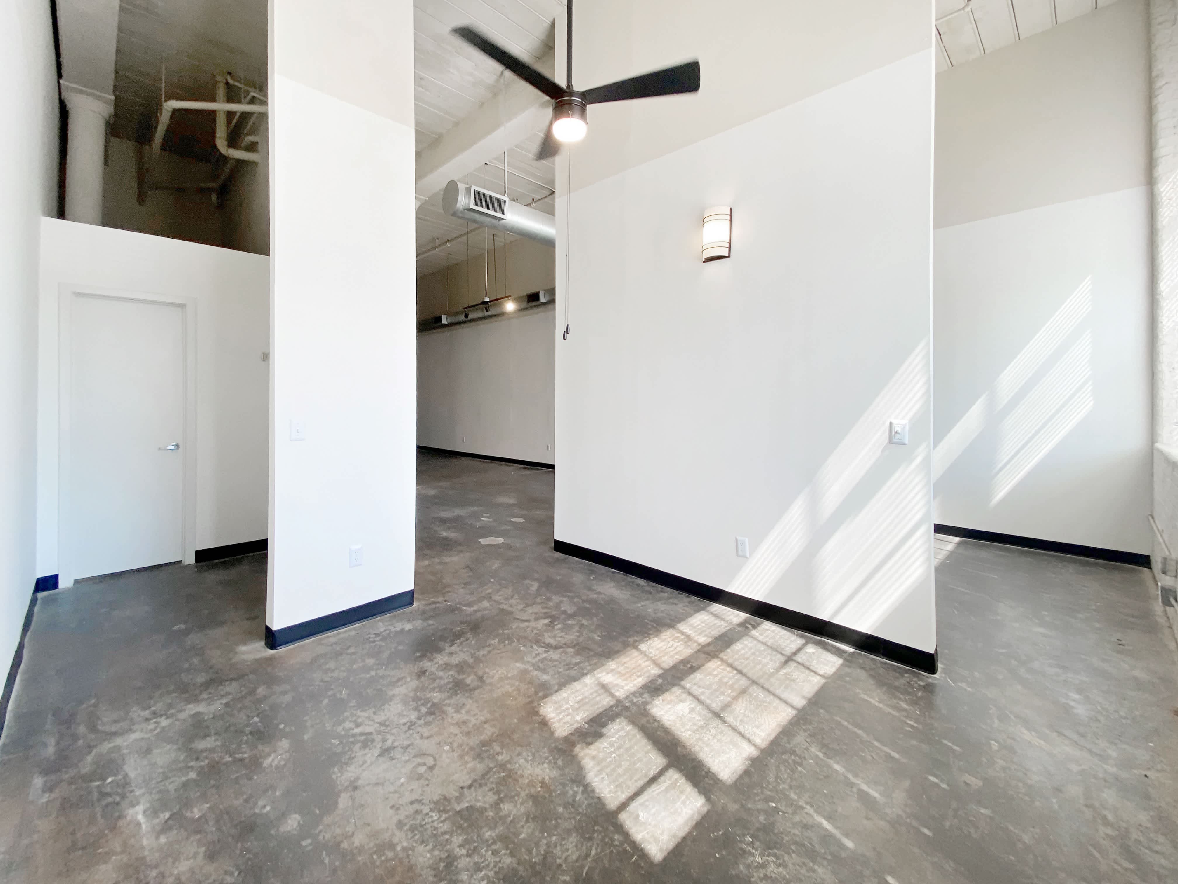 Lofts at Riverwalk – photo 3