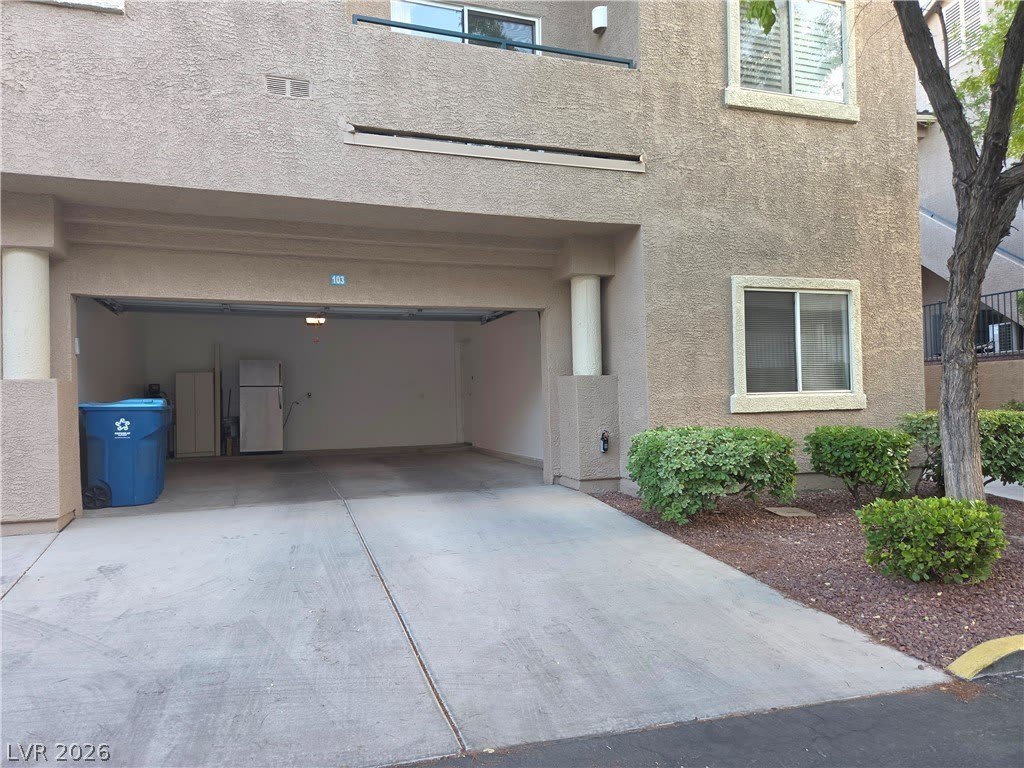 2053 Quarry Ridge Street – photo 2