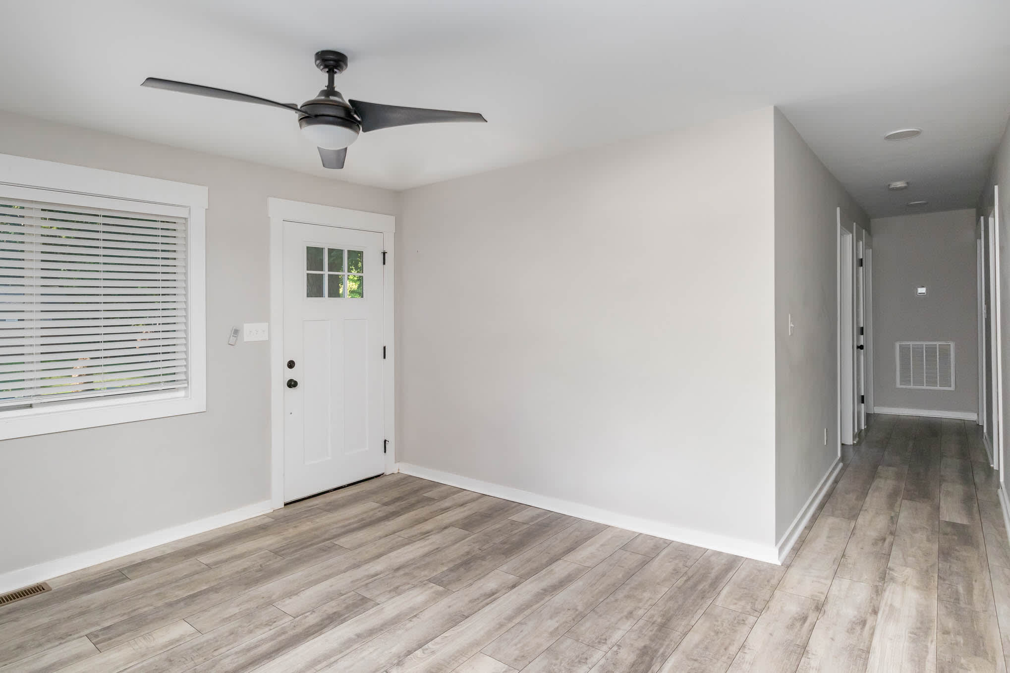 312 Glenrock Drive – photo 4