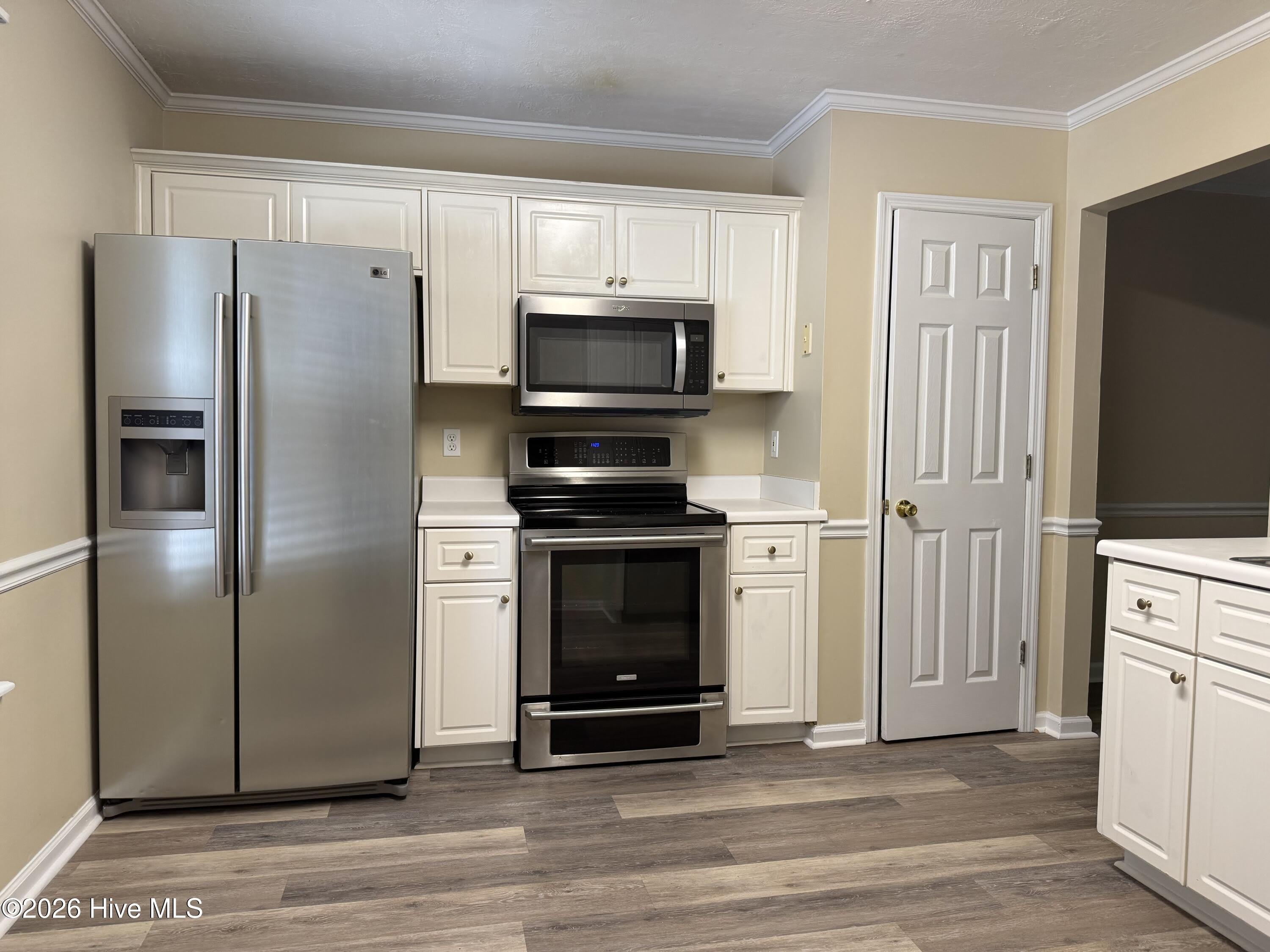 113 Harvestwood Drive – photo 2