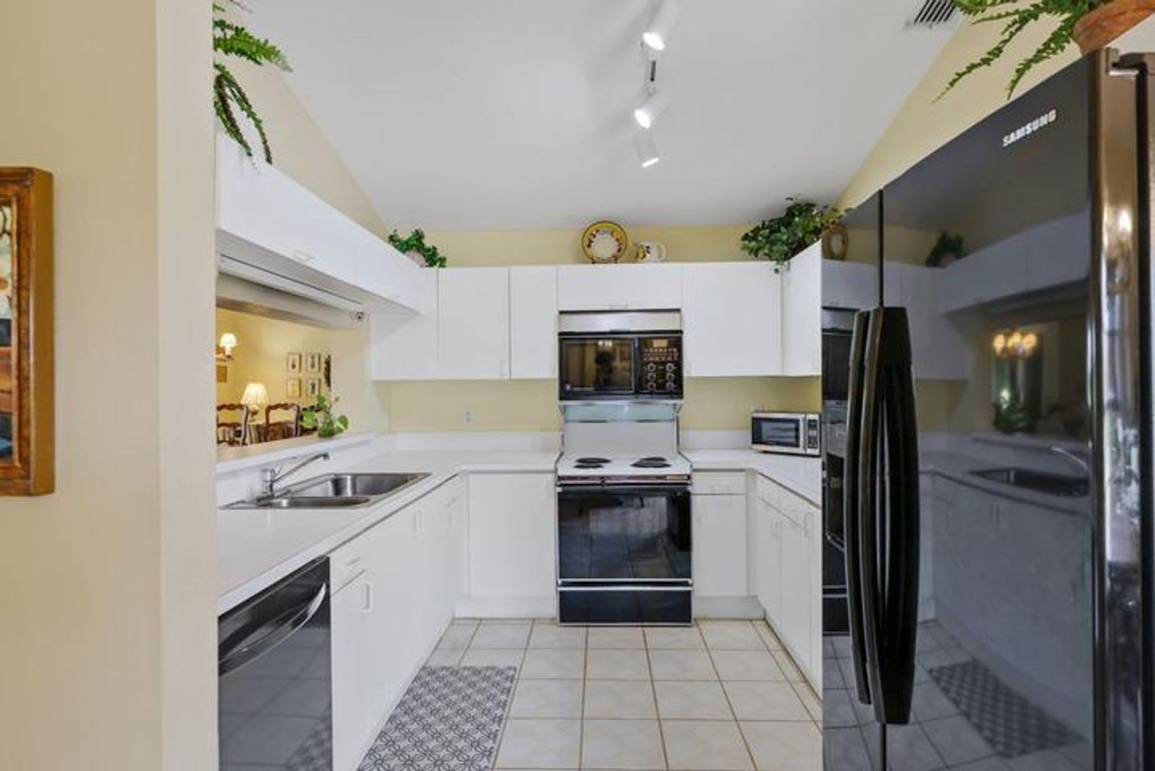 8423 Juddith Avenue, Boynton Beach (Unincorporated), FL 33472 – photo 1