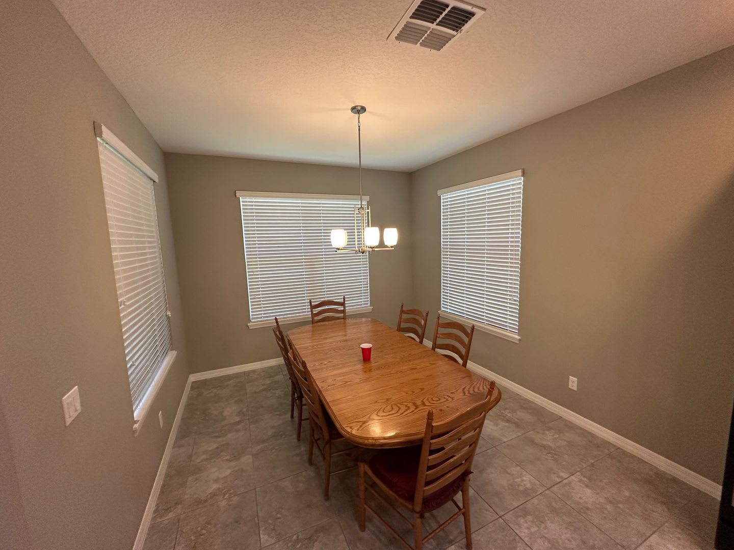 Beautiful 4-Bedroom, 2.5-Bathroom Home Nestled in Cypress Reserve – photo 5