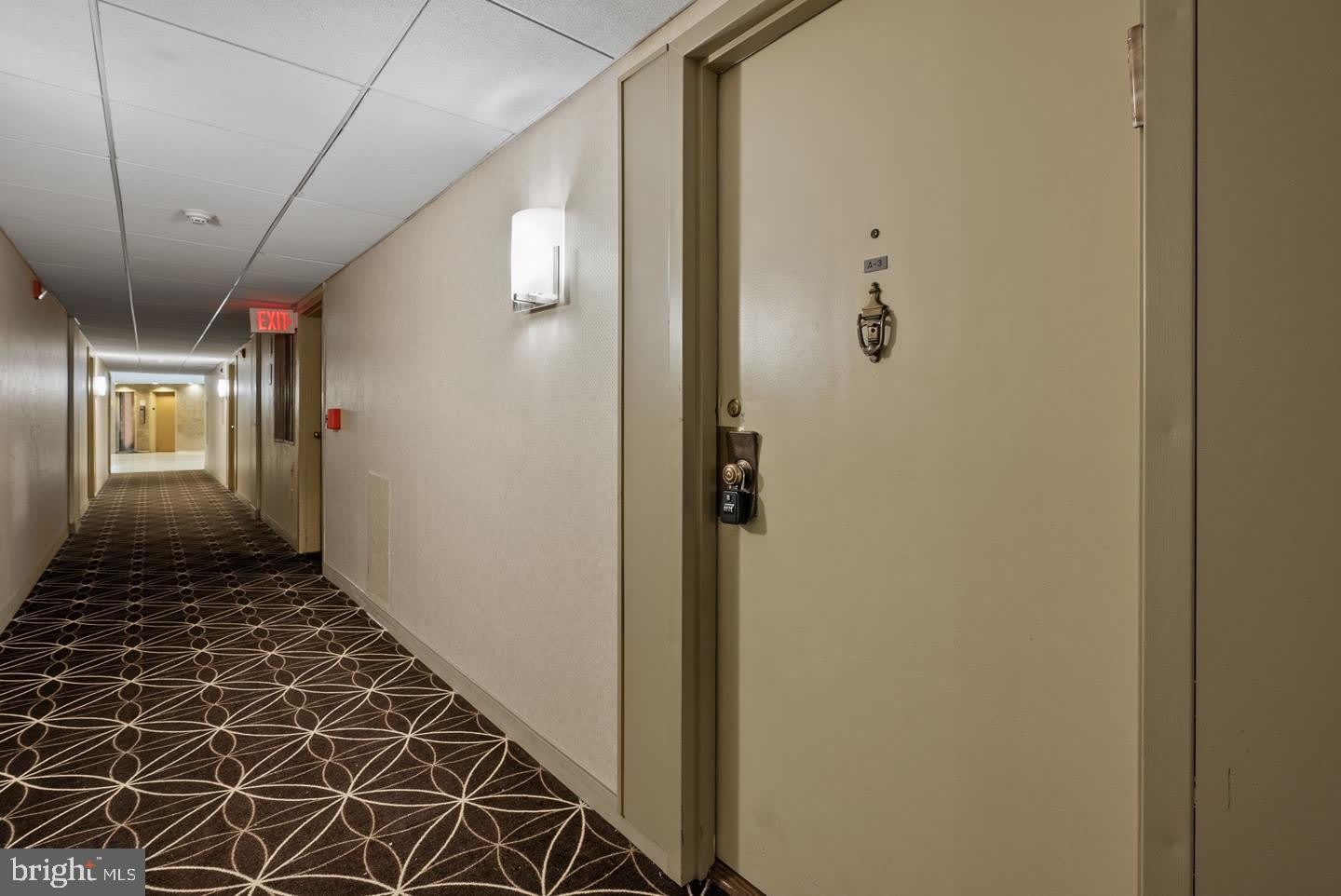 100 WEST Avenue – photo 5