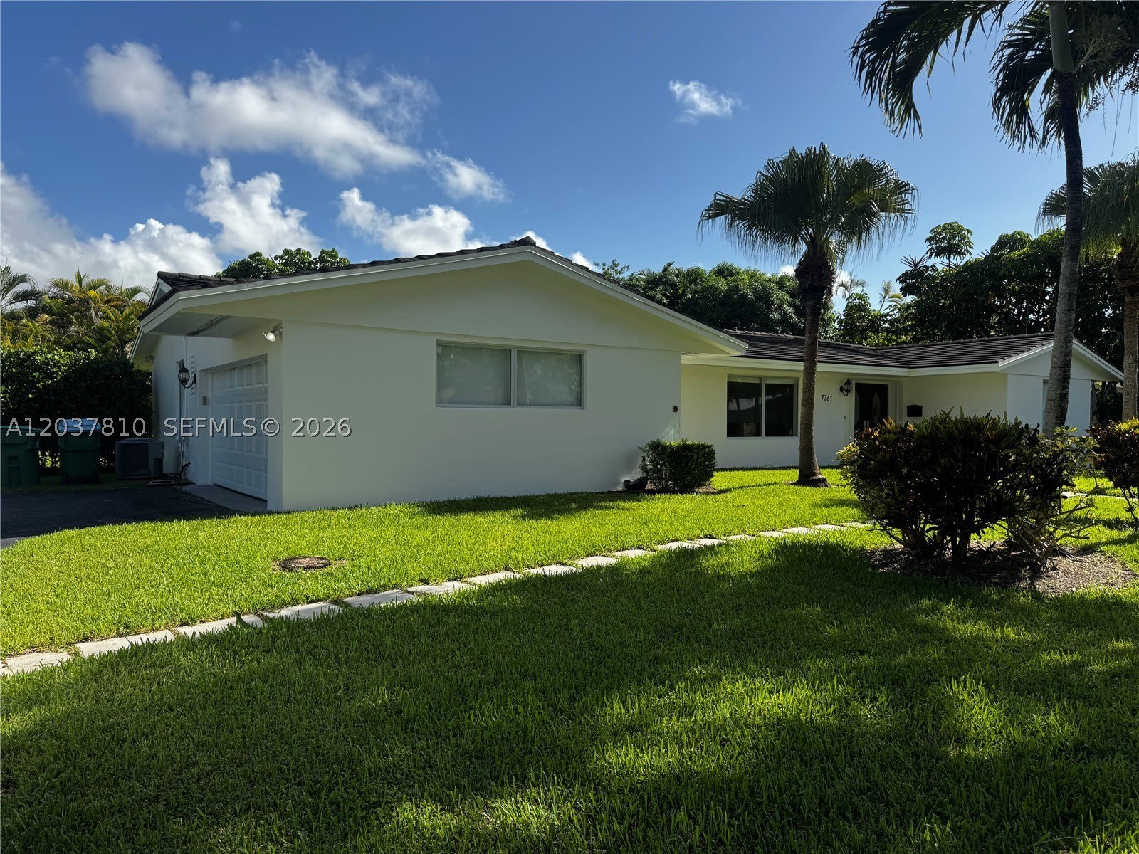 7361 SW 117th Ter – photo 2