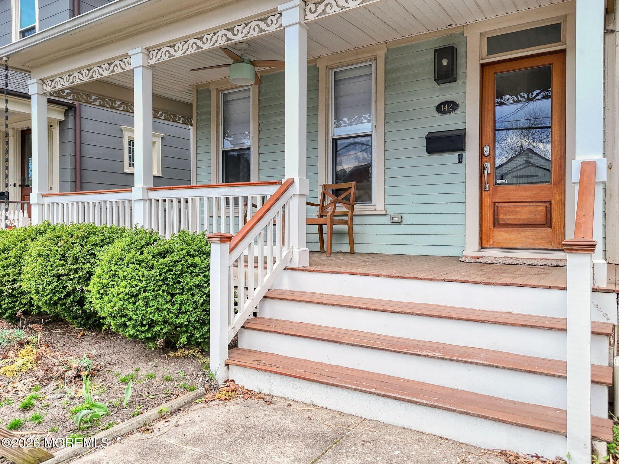 142 Heck Avenue – photo 3