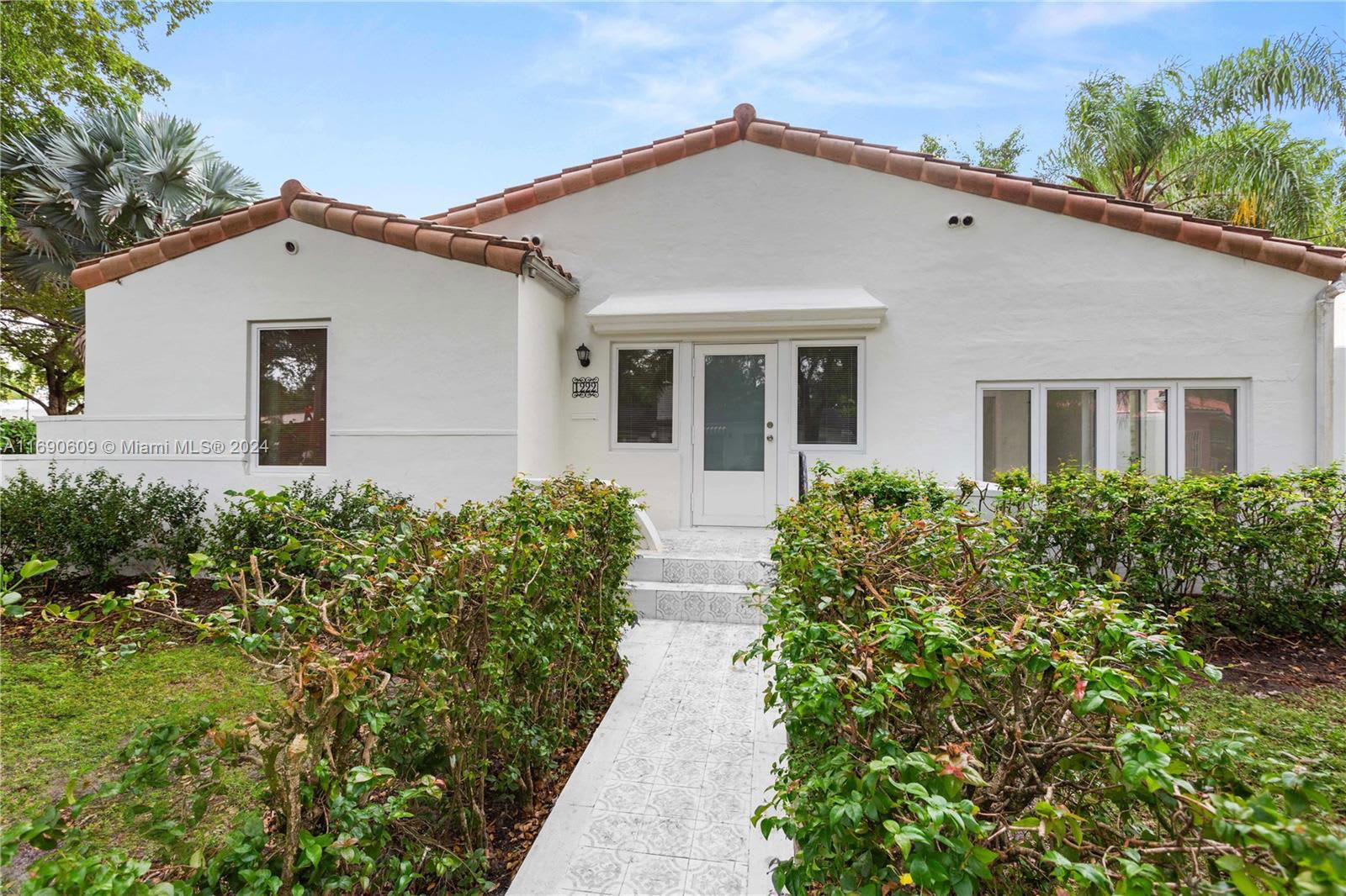 1222 Genoa Street – photo 2