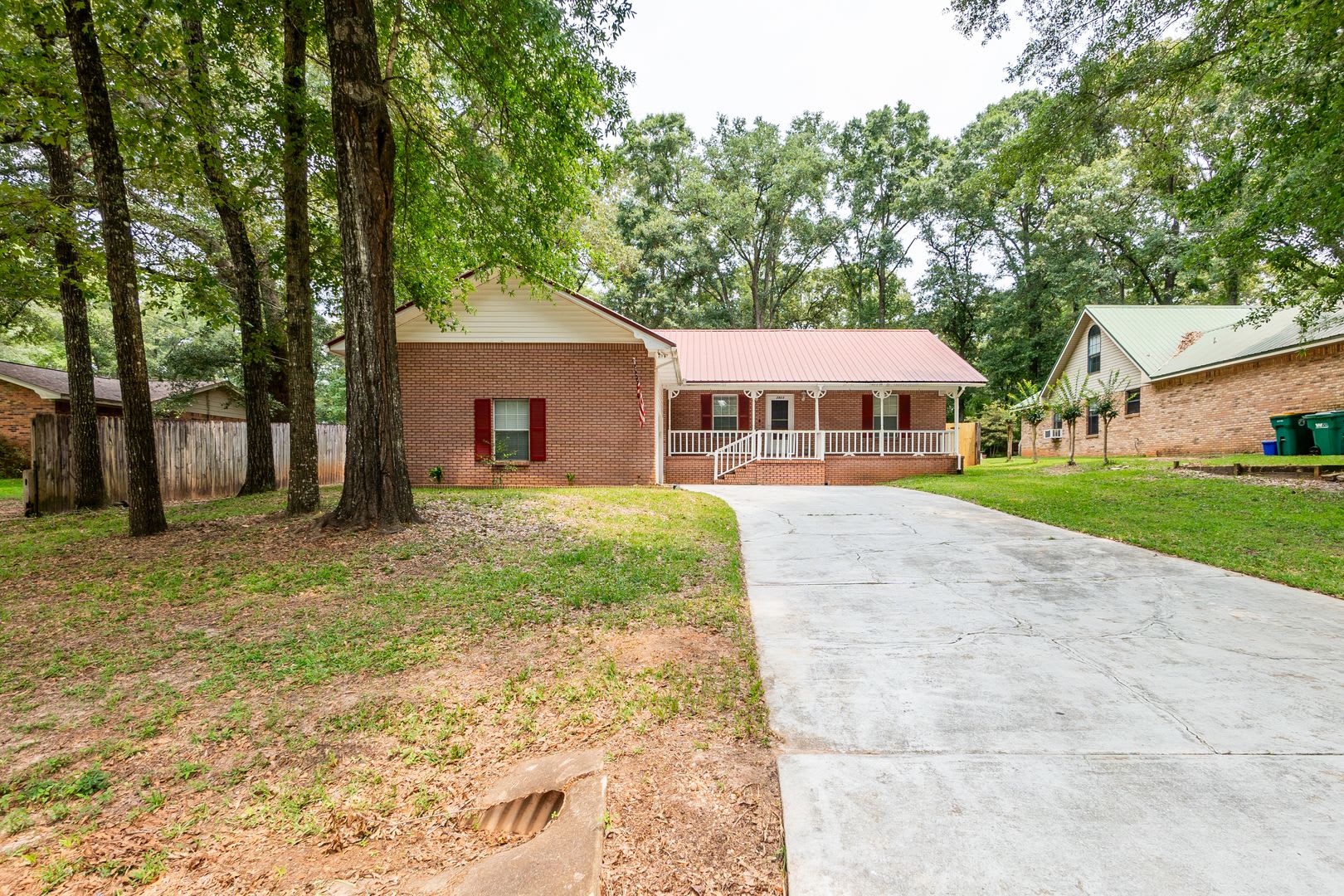Charming Crestview Home – photo 3