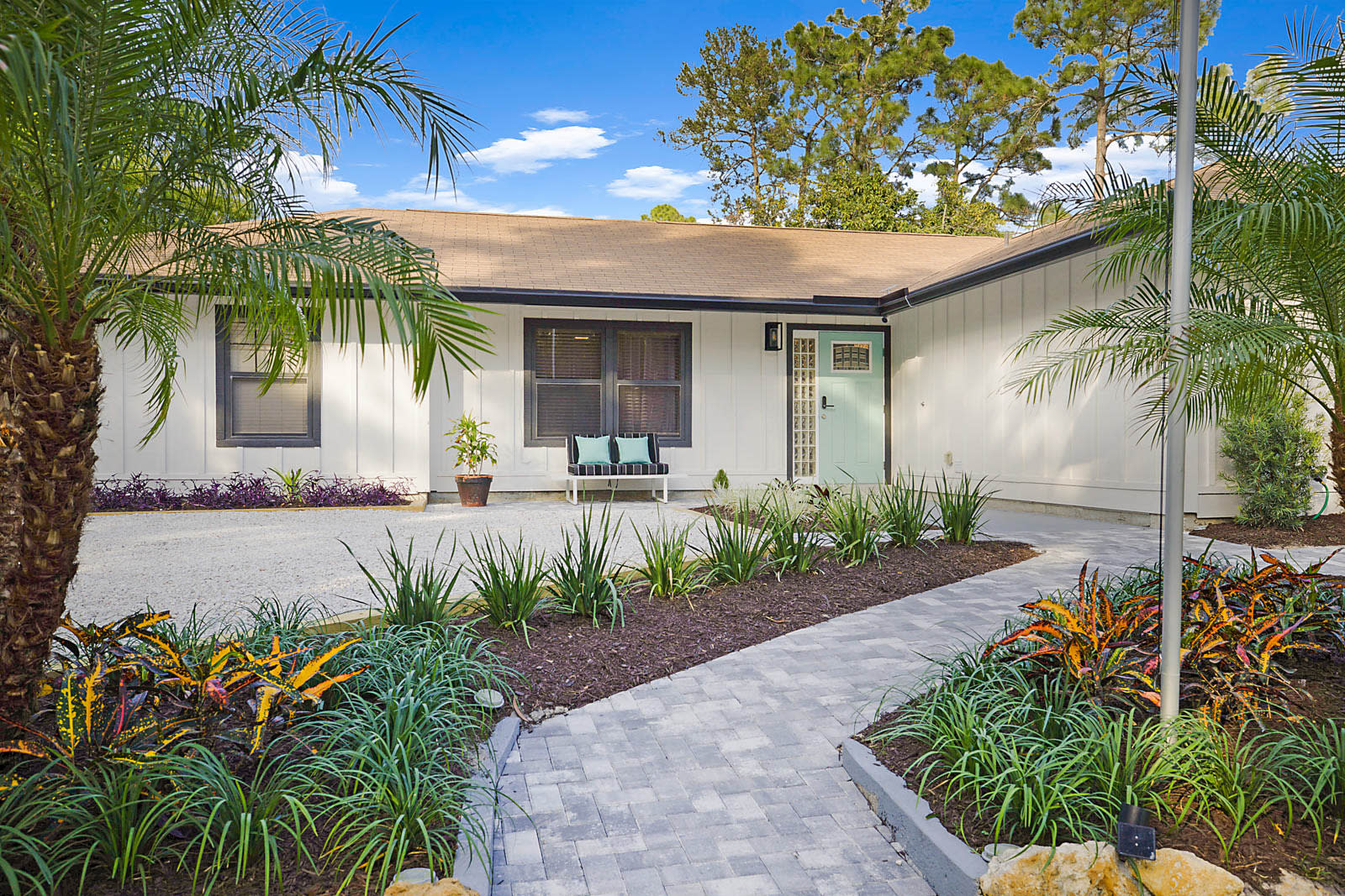 11545 Sunset Blvd – photo 2