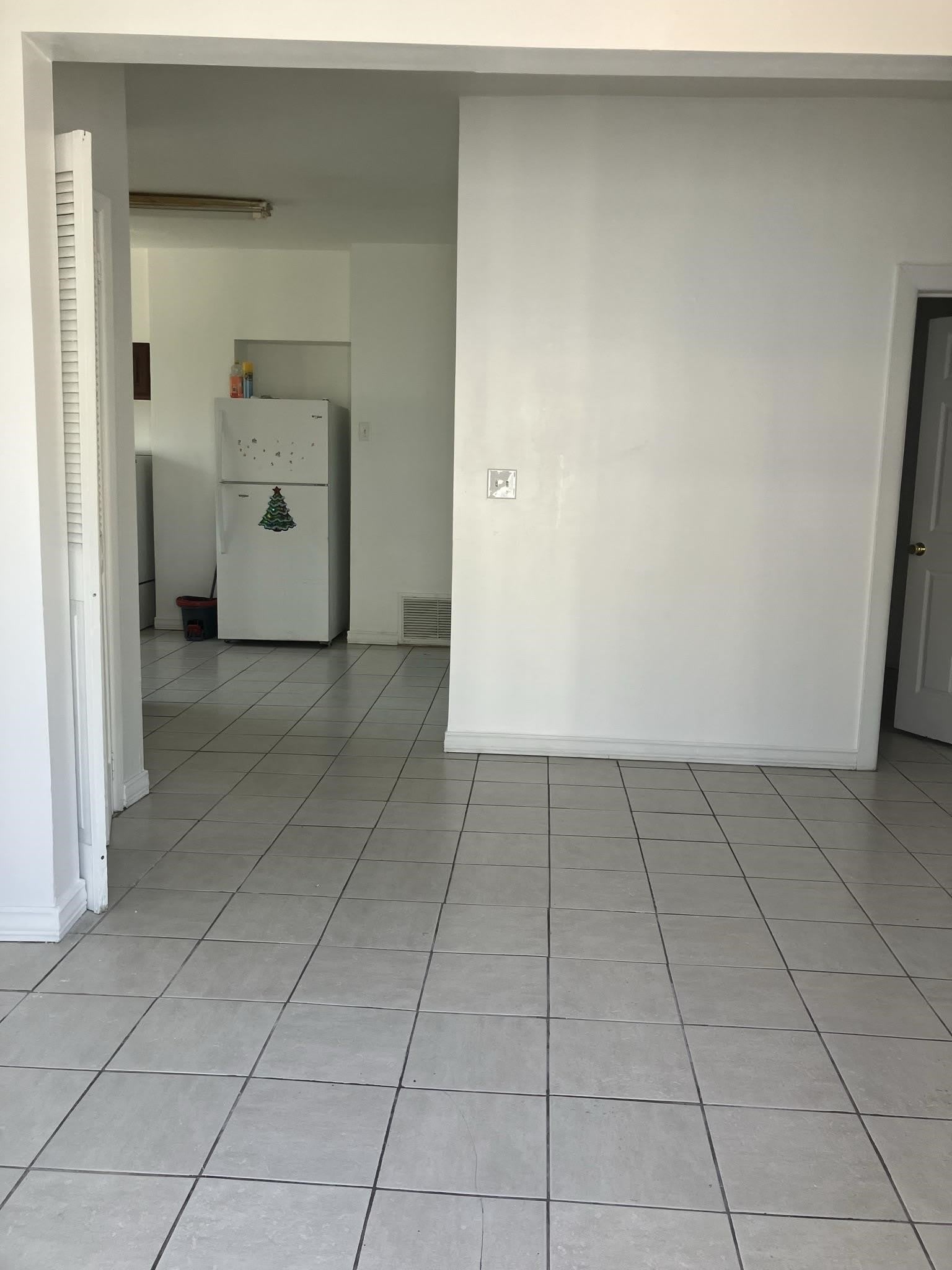 57 SILVER ST – photo 3