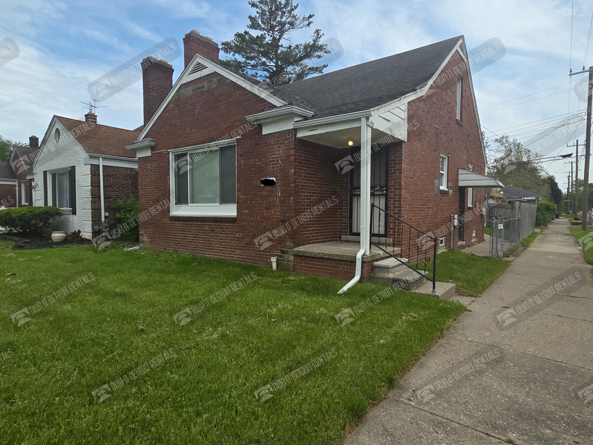 16600 Carlisle St – photo 2