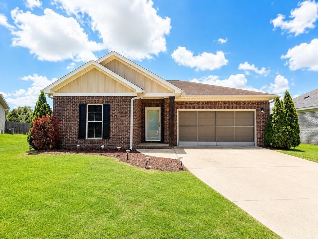 105 Belhaven Drive – photo 1