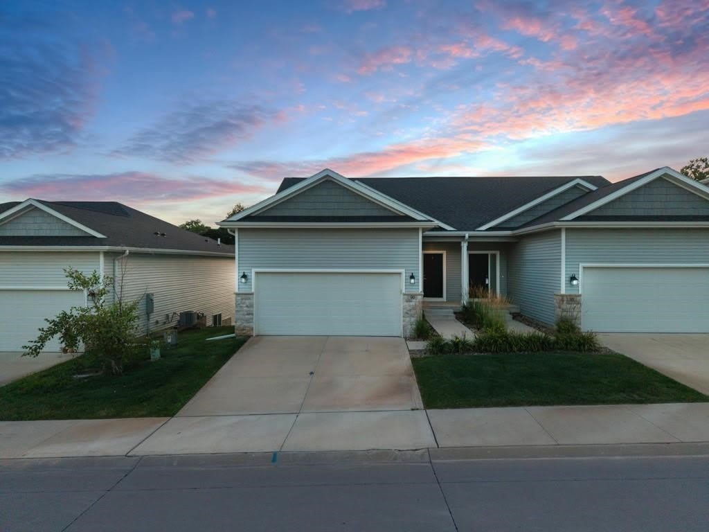 90 Keeneland Court – photo 2