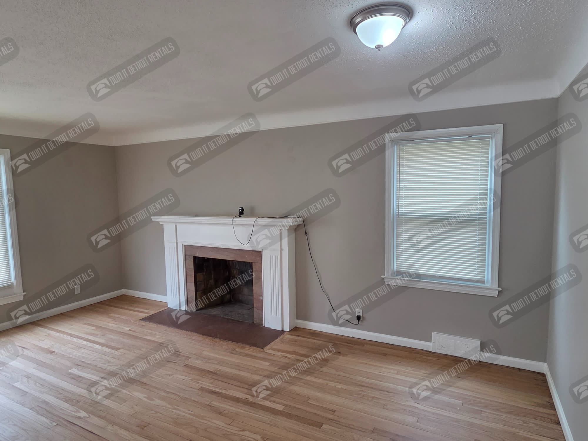 16600 Carlisle St – photo 5