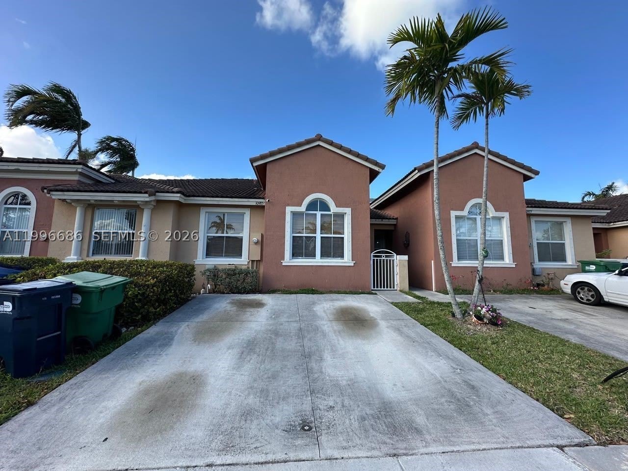 10985 SW 239th Ter – photo 1