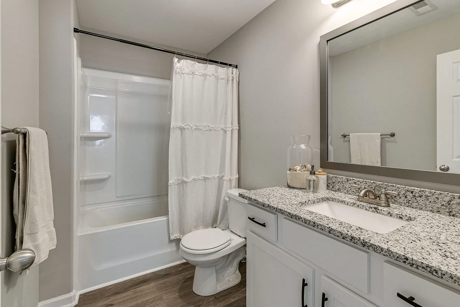 924 East Happy Hollow Drive – photo 4
