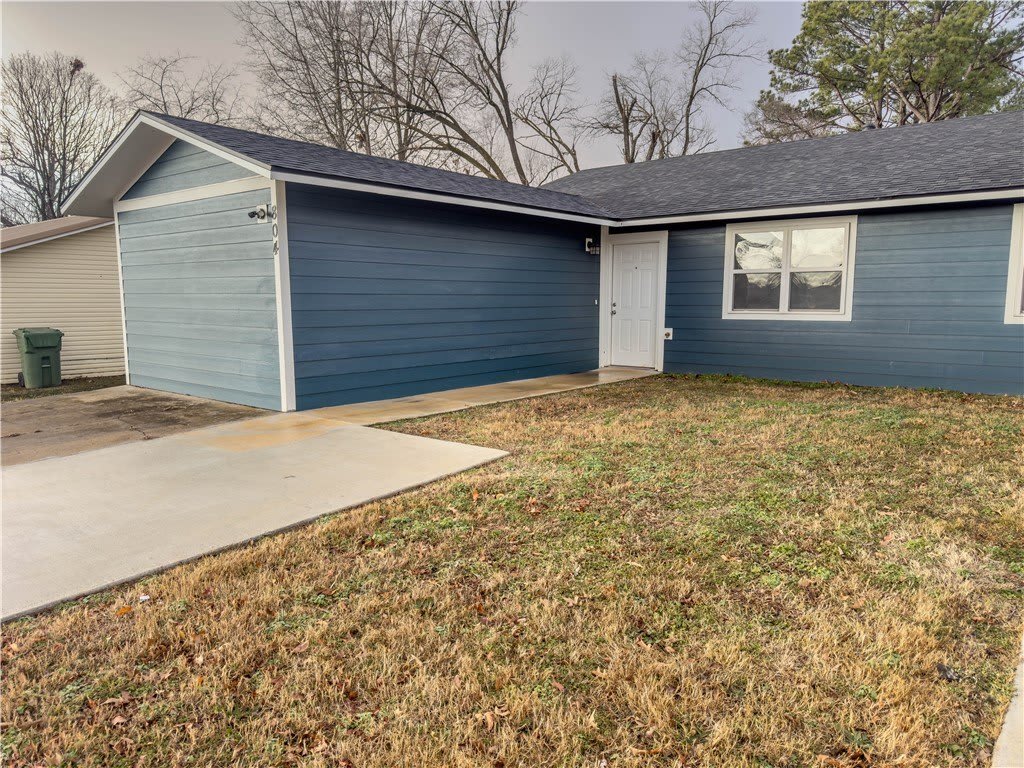804 N 30Th Street – photo 1