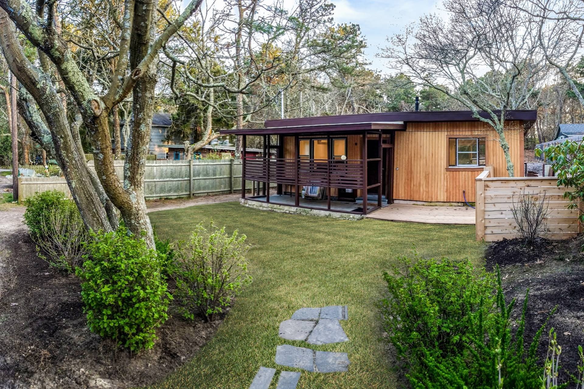 35 Mulford Lane – photo 1
