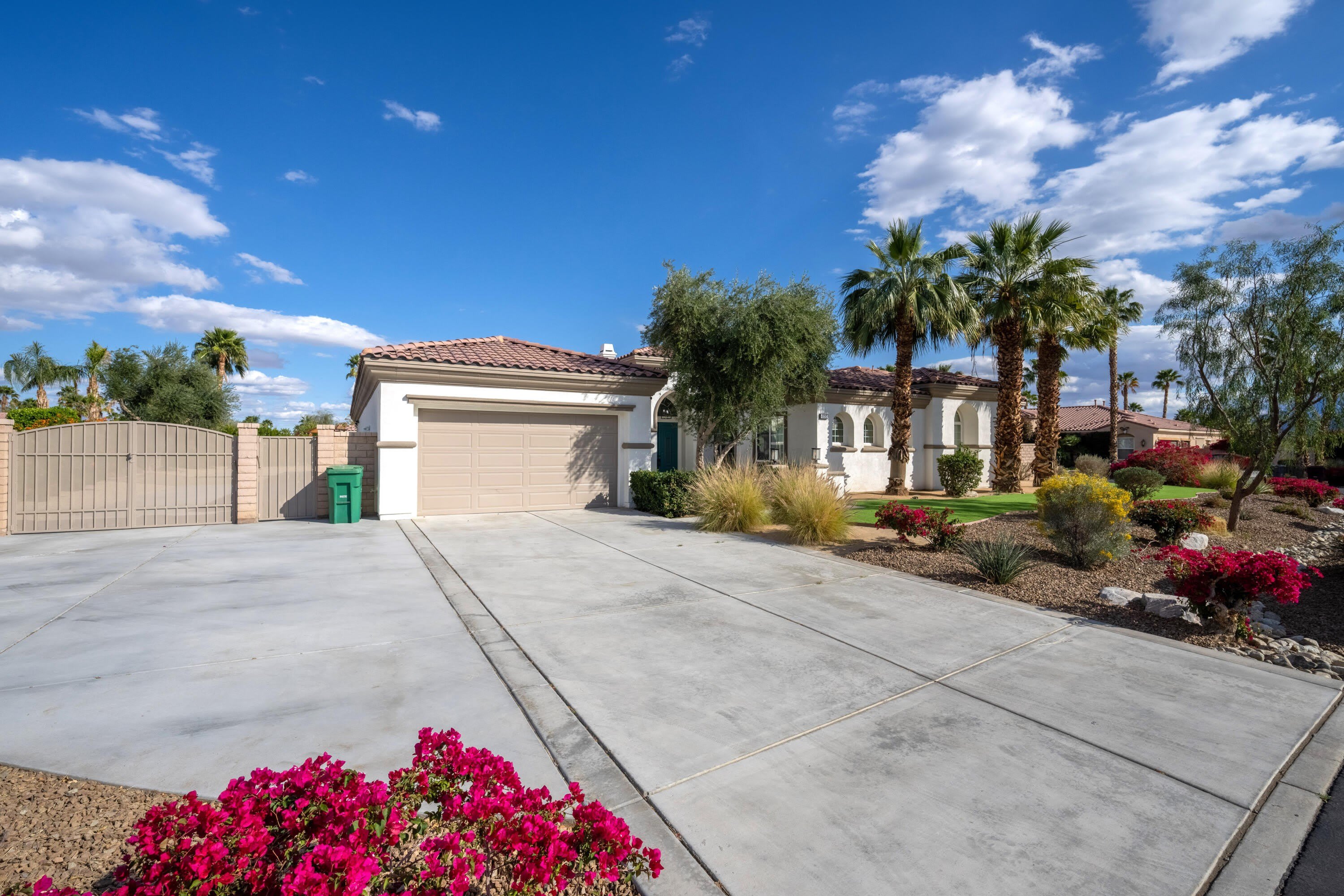 49392 Hohokam River Street – photo 3
