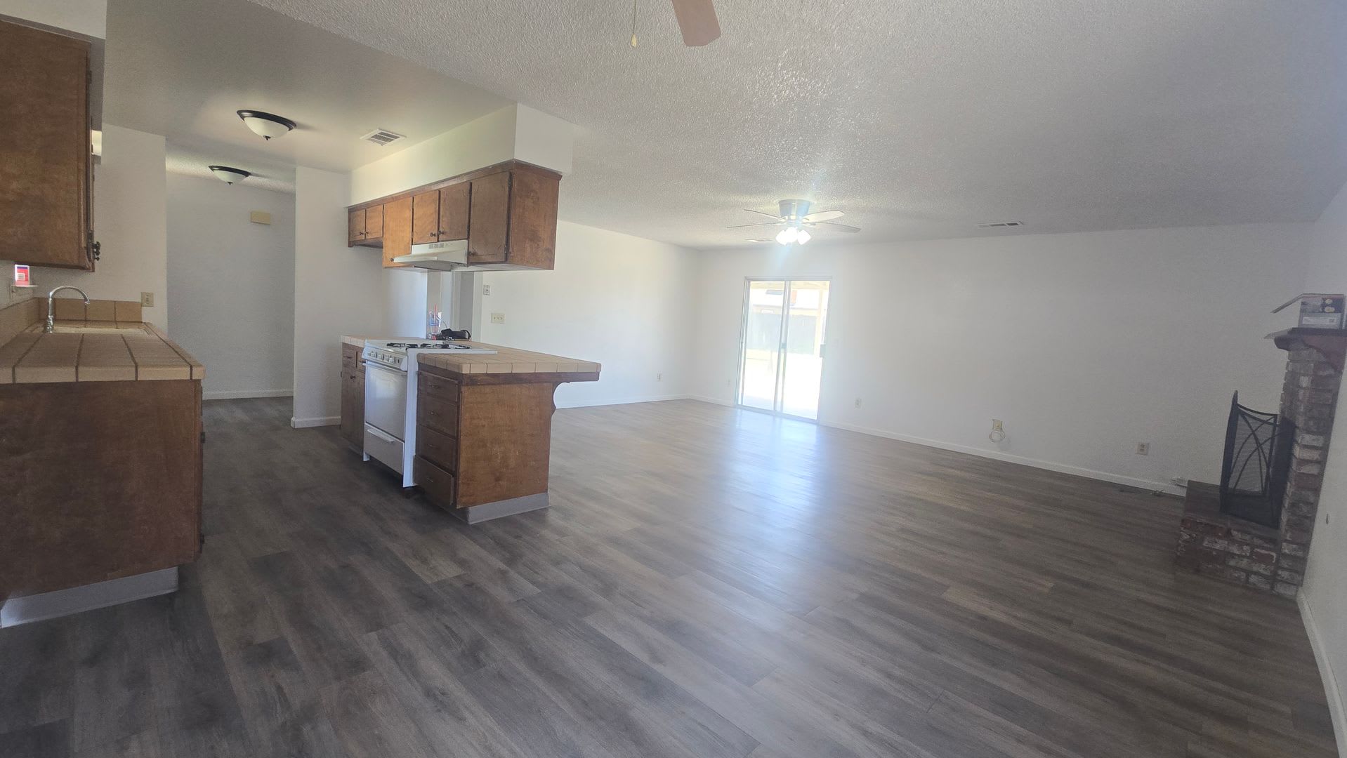 3 Br 2 Ba – photo 4
