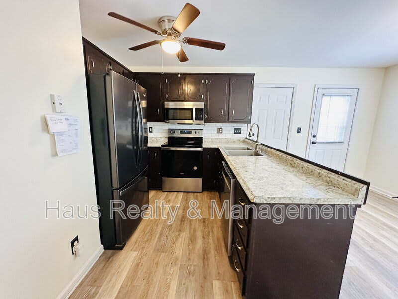 3248 North Senseney Circle – photo 5