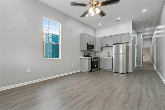 3211 BARONNE Street – photo 2