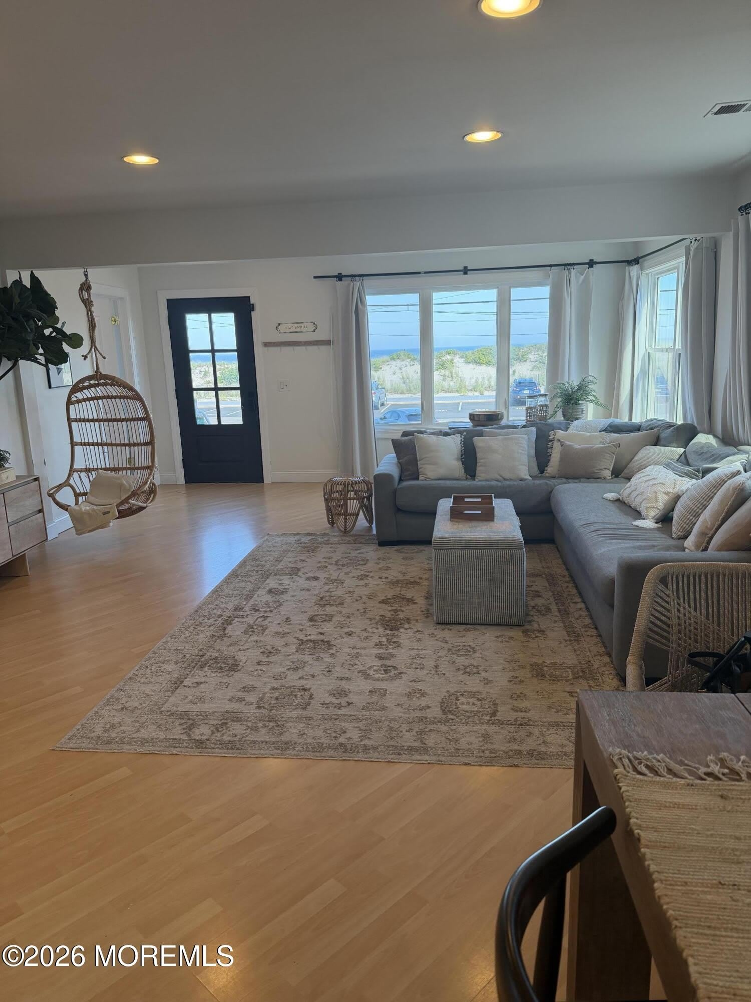 1105 N Ocean Avenue – photo 2