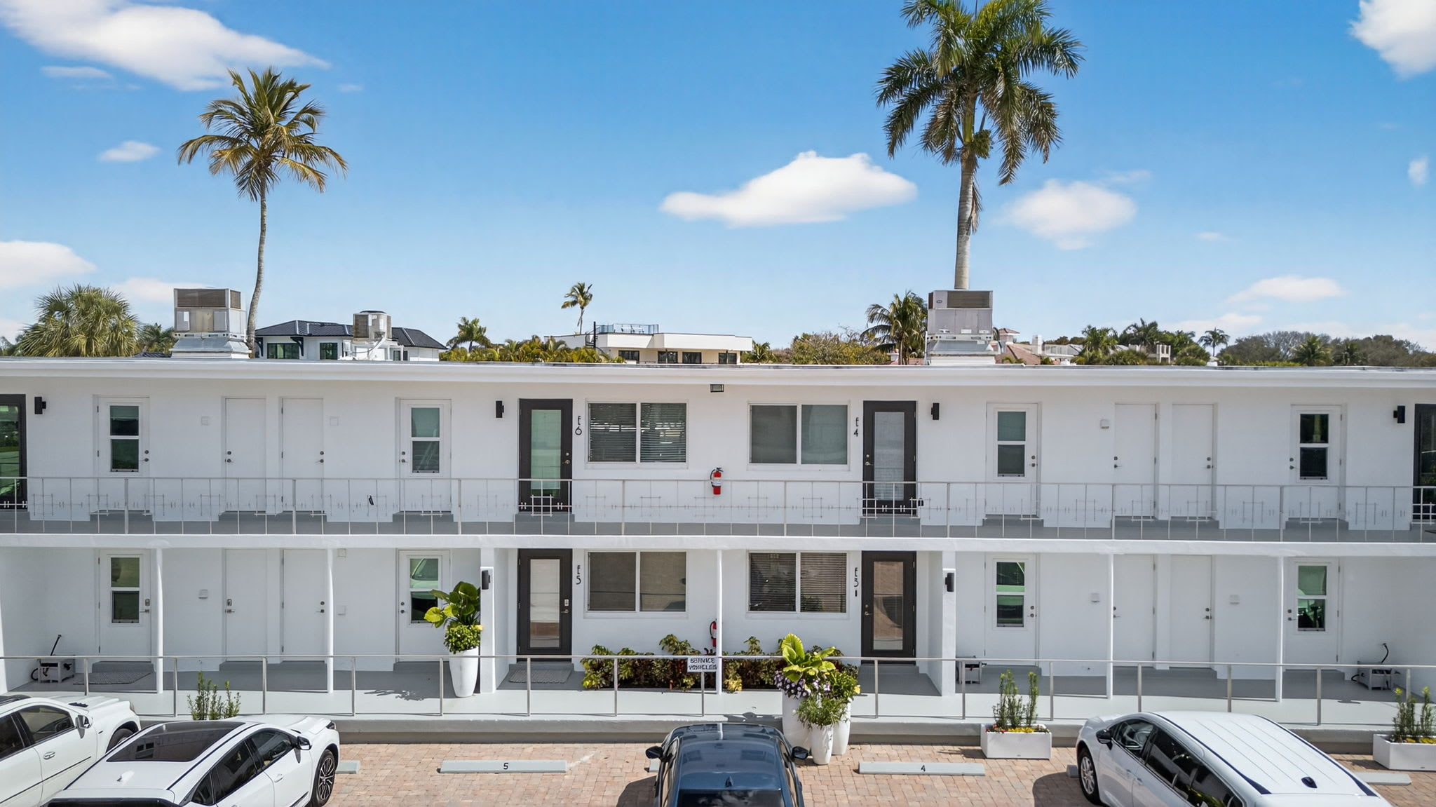 1550 Gulf Shore Blvd N – photo 4