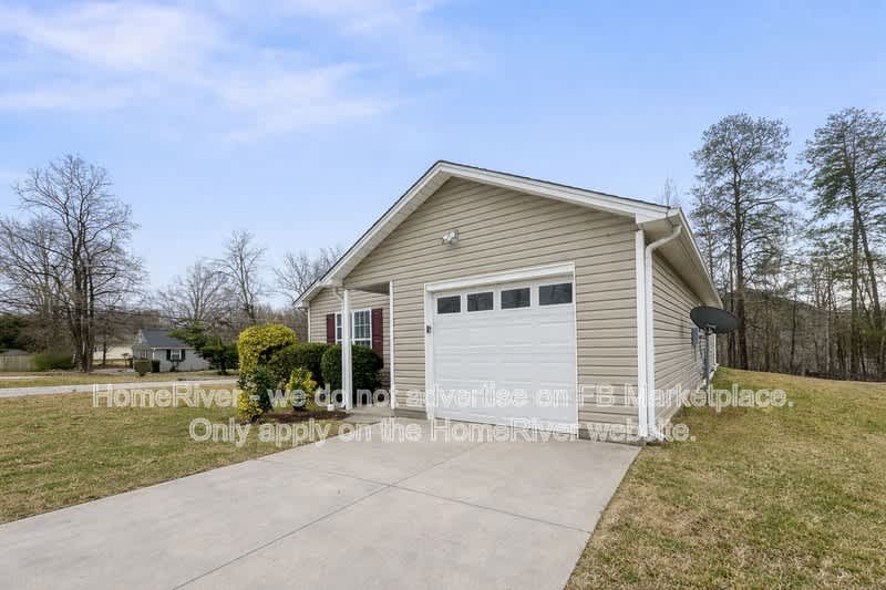 1718 Fern Hill Dr – photo 2