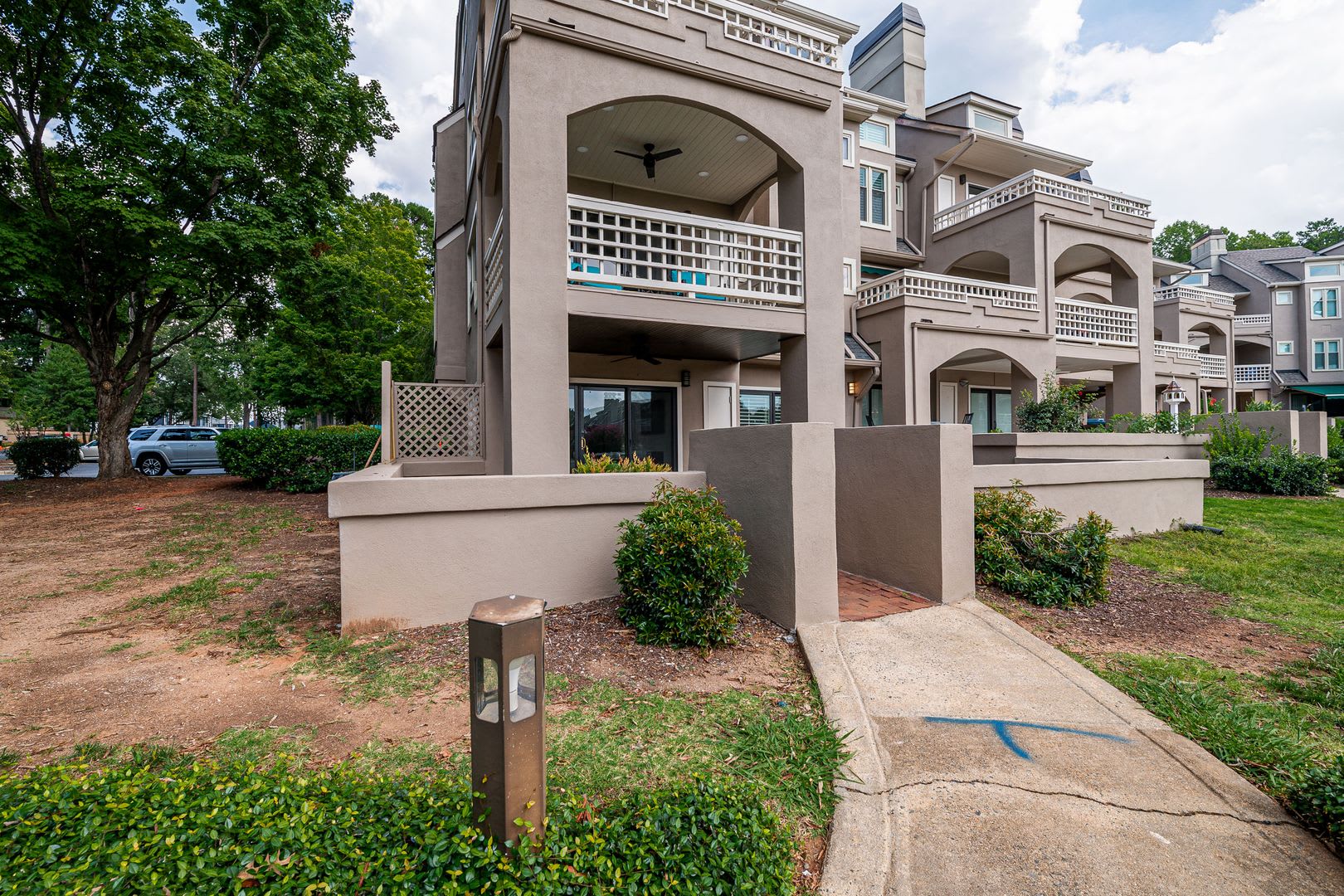 2 Bedroom Condo in Portside at Davidson Landing! – photo 4