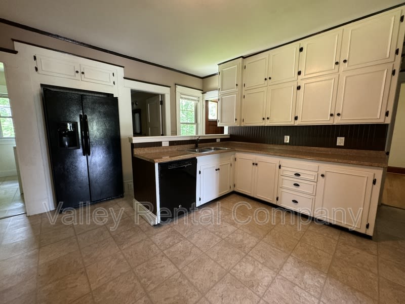 66 Old Amherst Road – photo 2