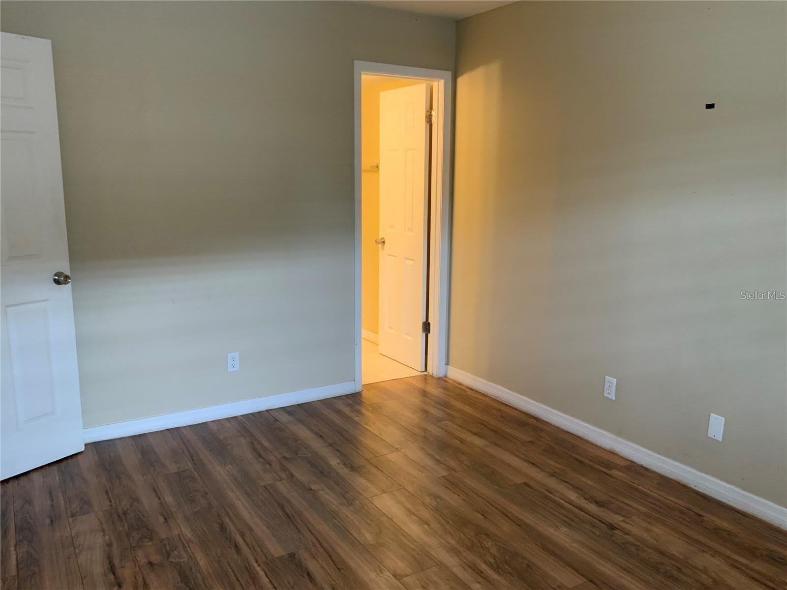 233 Red Maple Place – photo 2