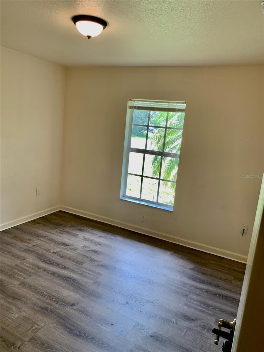 8310 DELK Avenue – photo 5