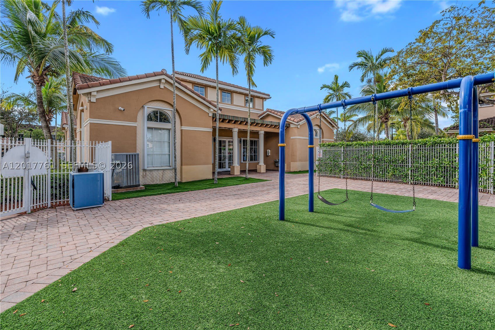 12172 SW 124th Path – photo 5
