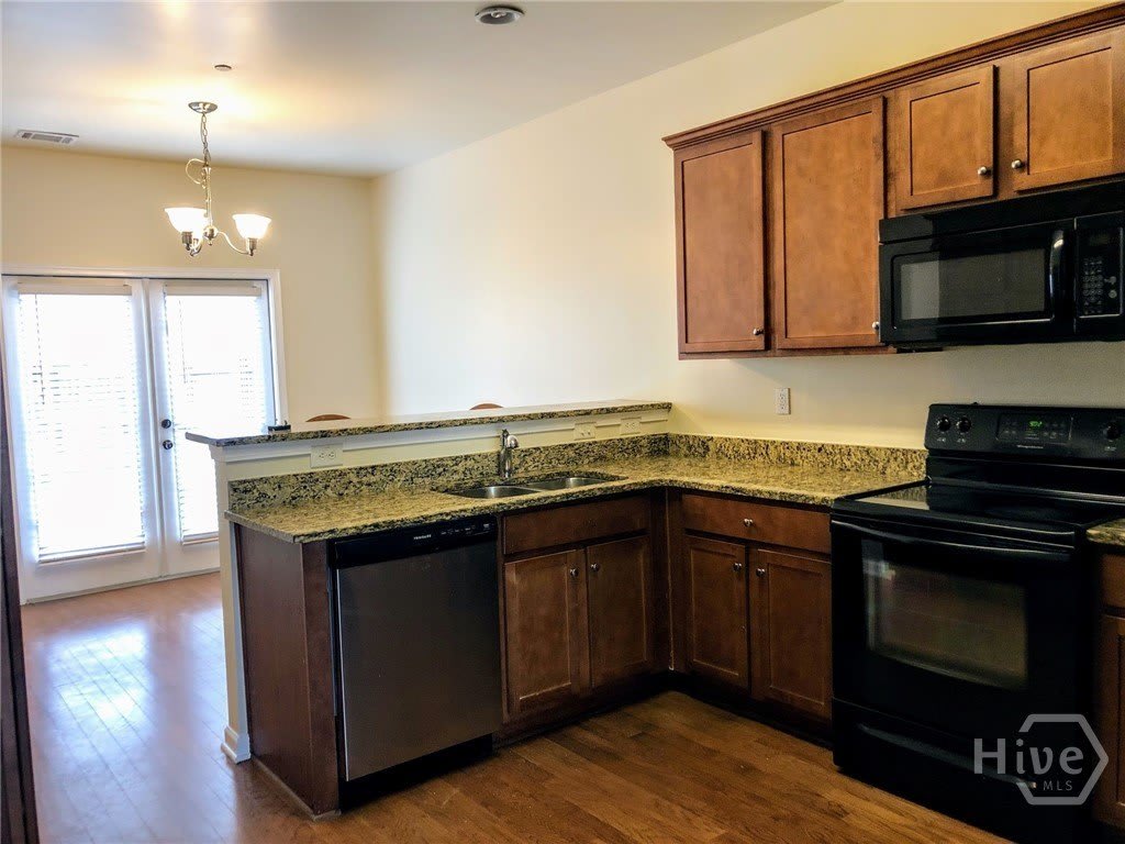 127 Red Maple Drive – photo 4
