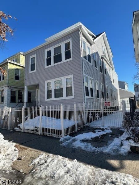 134 Isabella Ave – photo 1