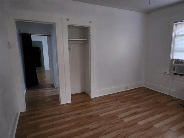 533 Avenue A – photo 2