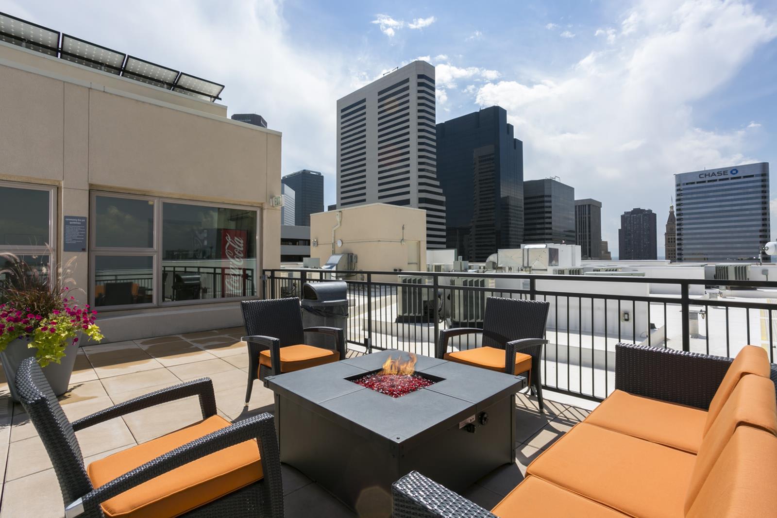 Solera Apartments – photo 5