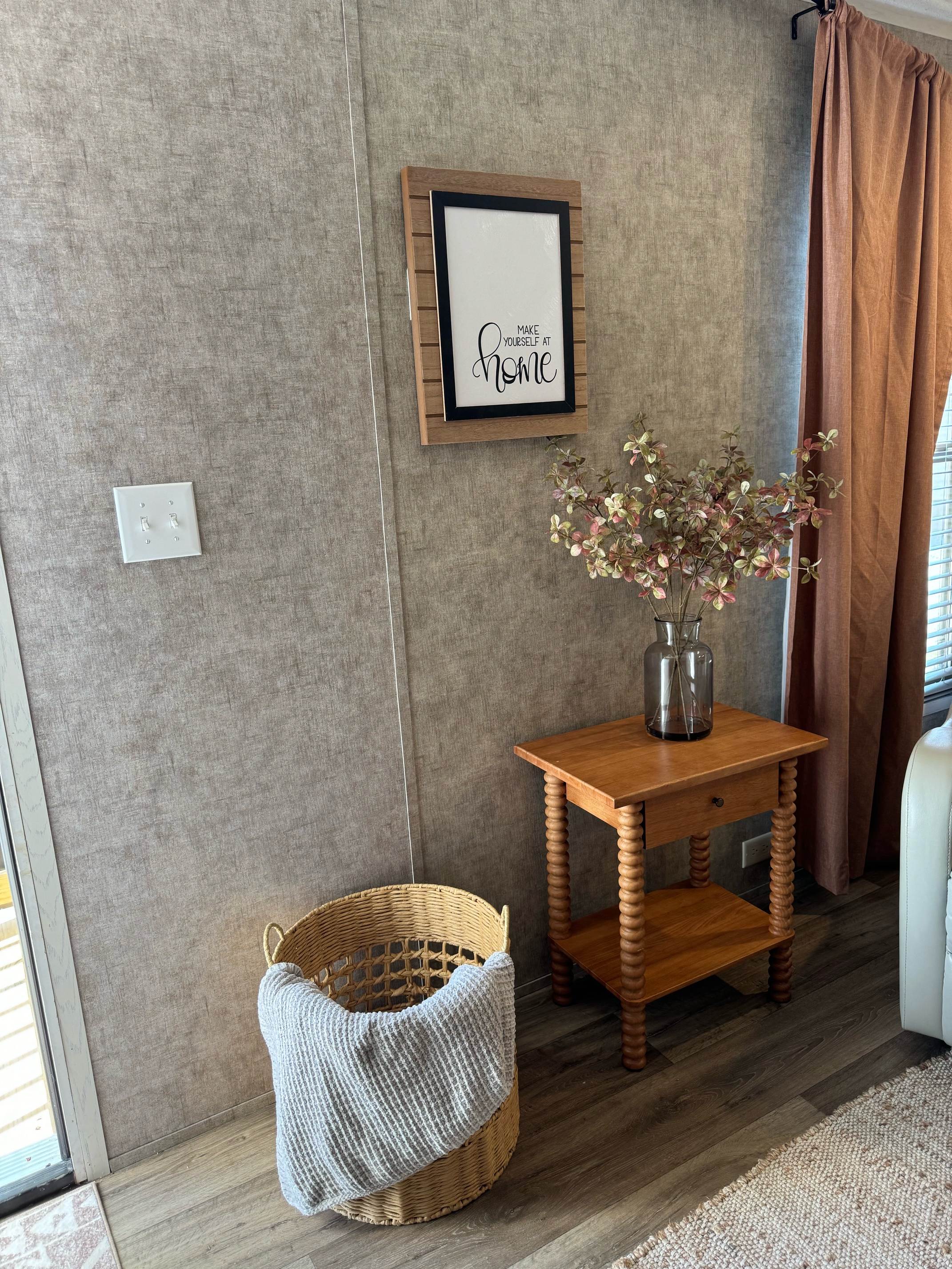 748 River Rd – photo 3